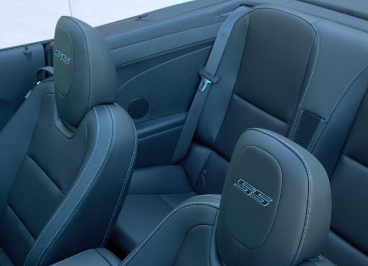 Технически характеристики за Chevrolet Camaro V Restyling Convertible - picture 7