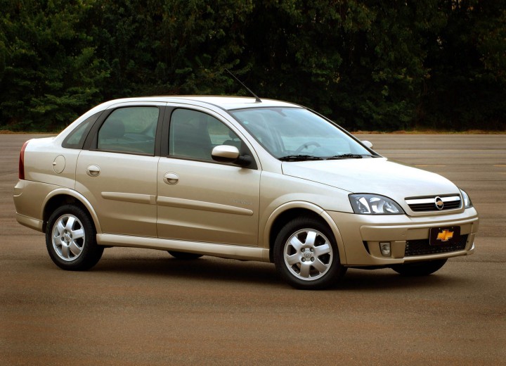 Технические характеристики о Chevrolet Corsa Sedan (GM 4200) - picture 1