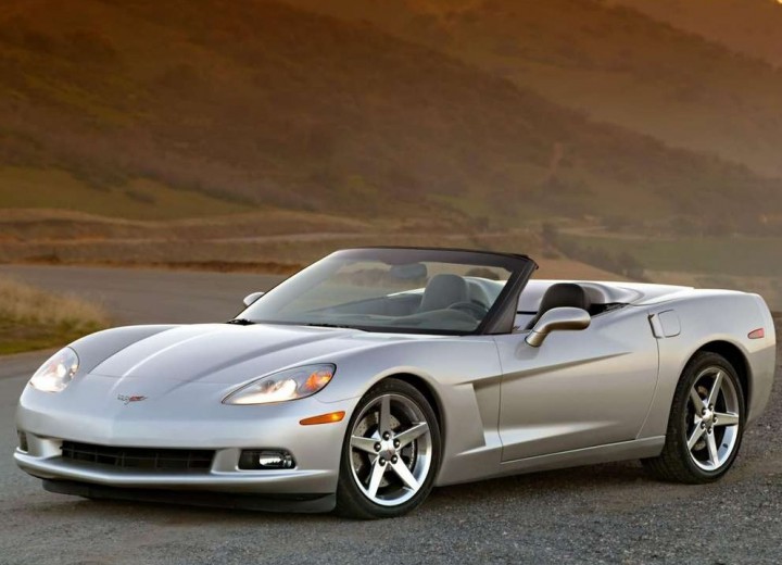 Технически характеристики за Chevrolet Corvette Convertible (YY) - picture 1