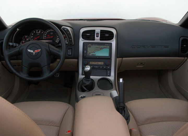Технически характеристики за Chevrolet Corvette Convertible (Z06/C6) - picture 5