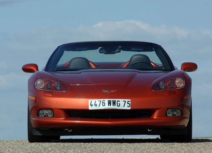Технически характеристики за Chevrolet Corvette Convertible (Z06/C6) - picture 3