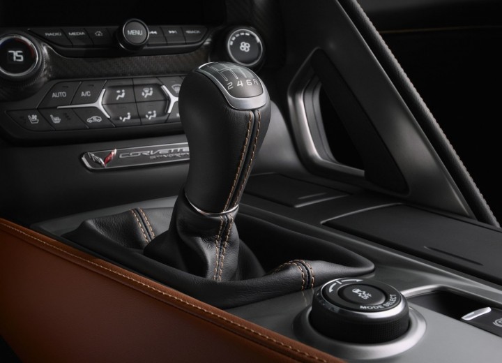 Технически характеристики за Chevrolet Corvette Coupe (C7) - picture 8