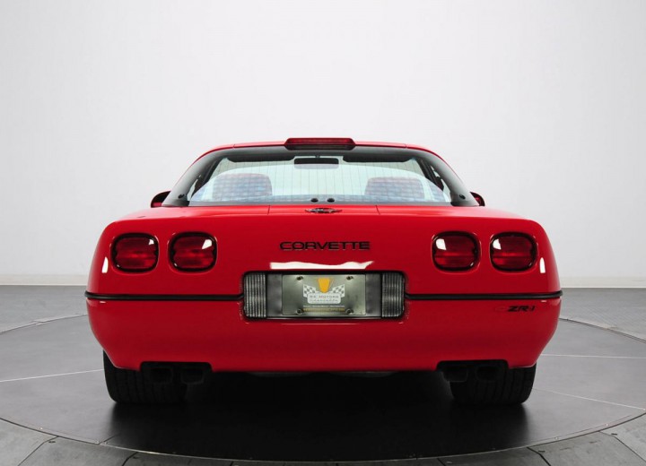 Caratteristiche tecniche di Chevrolet Corvette Coupe IV - picture 4