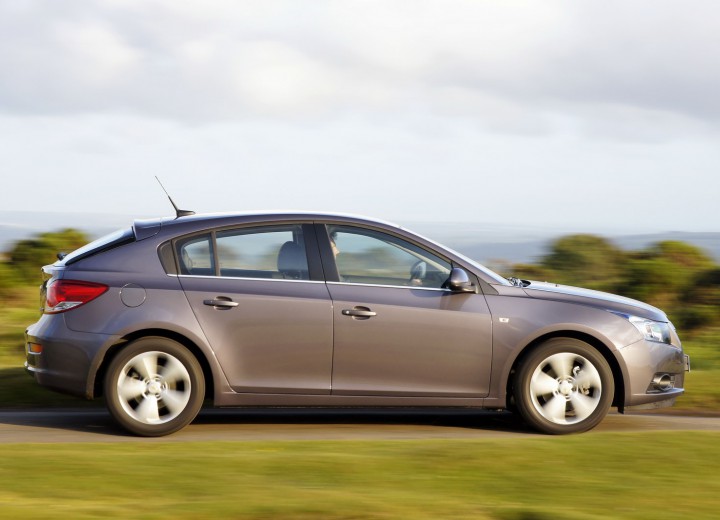 Chevrolet Cruze Hatchback teknik özellikleri - picture 3
