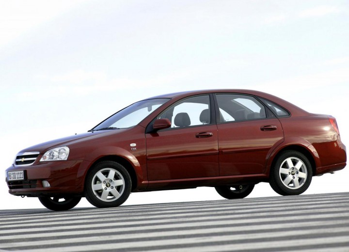 Technical specifications and characteristics for【Chevrolet Nubira】 - picture 3