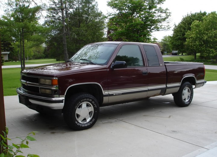 Технически характеристики за Chevrolet Silverado I - picture 1
