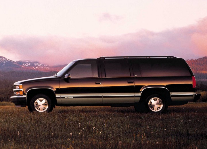 Технически характеристики за Chevrolet Suburban (GMT400) - picture 1