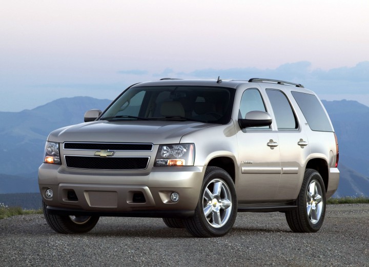 Technical specifications and characteristics for【Chevrolet Tahoe (GMT900)】 - picture 1