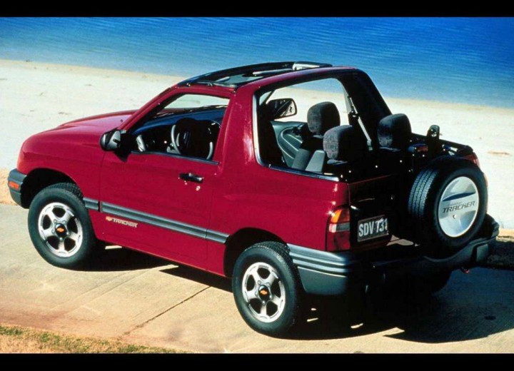Technical specifications and characteristics for【Chevrolet Tracker Convertibe】 - picture 3