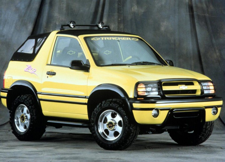 Technical specifications and characteristics for【Chevrolet Tracker Convertibe】 - picture 1