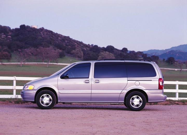 Especificaciones técnicas de Chevrolet Venture (U) - picture 3