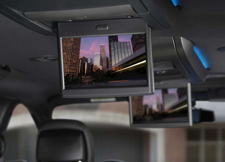 Technical specifications and characteristics for【Chrysler Grand Voyager V Restyling】 - picture 8