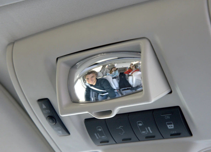 Especificaciones técnicas de Chrysler Grand Voyager V - picture 9