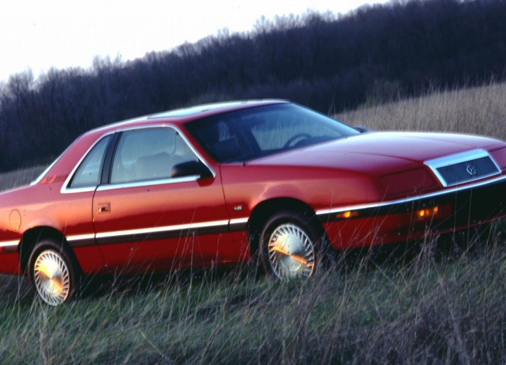 Especificaciones técnicas de Chrysler LE Baron Coupe - picture 1