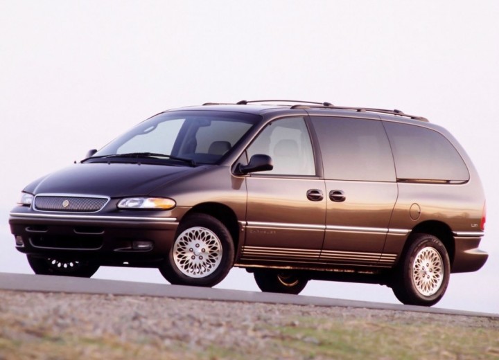Technical specifications and characteristics for【Chrysler Town & Country III】 - picture 1