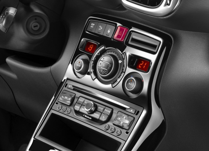Технически характеристики за Citroen C3 Picaso Restyling - picture 5
