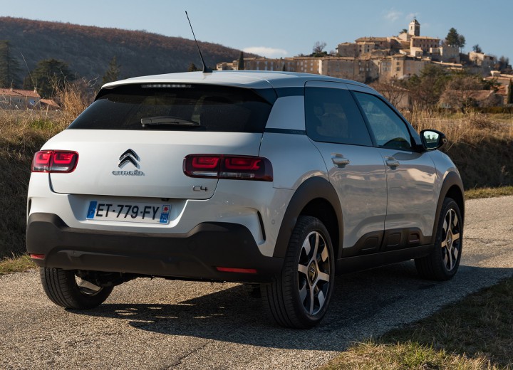 Technische Daten und Spezifikationen für Citroen C4 Cactus Restyling - picture 7