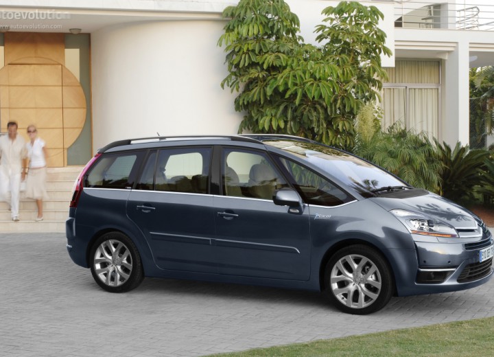 Technical specifications and characteristics for【Citroen C4 Grand Picasso】 - picture 3