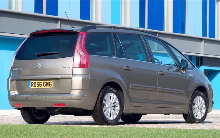 Technical specifications and characteristics for【Citroen C4 Grand Picasso】 - picture 4