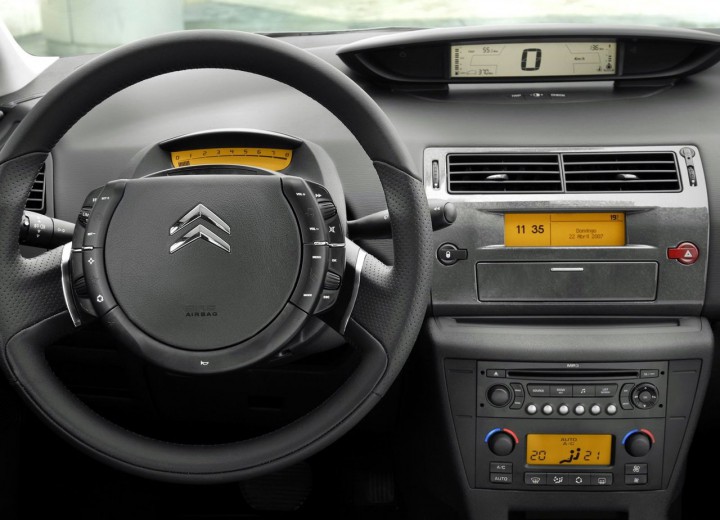 Technical specifications and characteristics for【Citroen C4 L sedan】 - picture 4