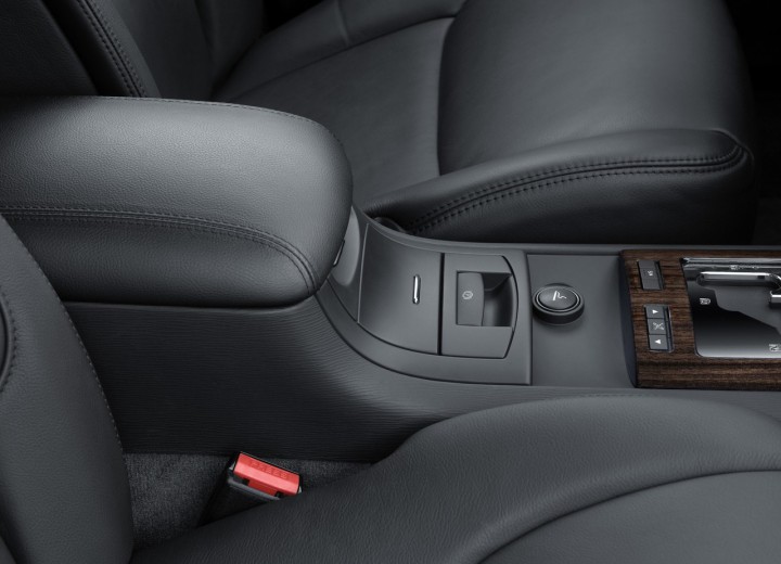 Technische Daten und Spezifikationen für Citroen C6 - picture 14