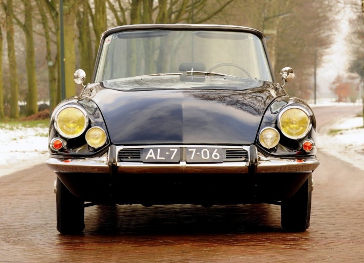 Technische Daten und Spezifikationen für Citroen DS Cabriolet - picture 2