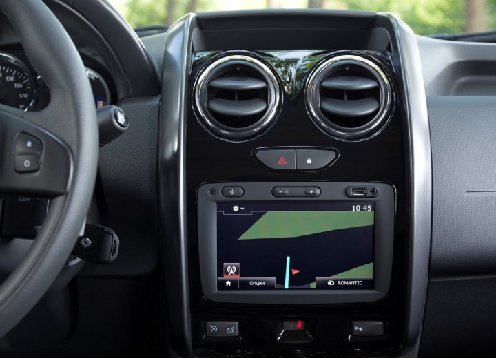 Technical specifications and characteristics for【Dacia Duster I Restyling】 - picture 9