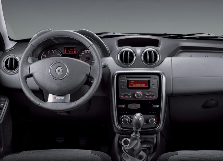 Technical specifications and characteristics for【Dacia Duster I】 - picture 8