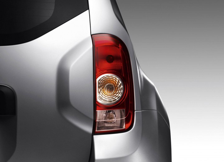 Technical specifications and characteristics for【Dacia Duster I】 - picture 11