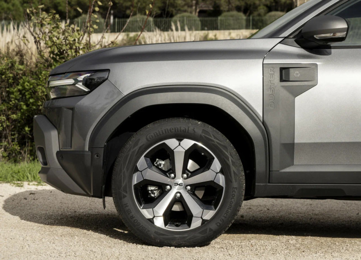 Caractéristiques techniques de Dacia Duster III - picture 15