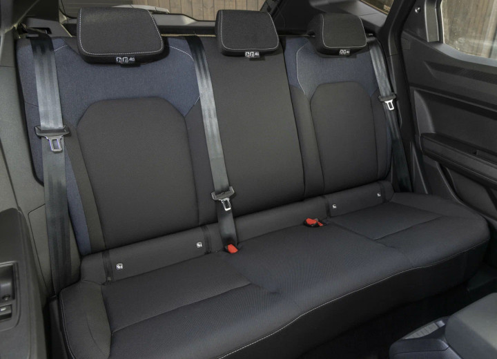 Caractéristiques techniques de Dacia Duster III - picture 11