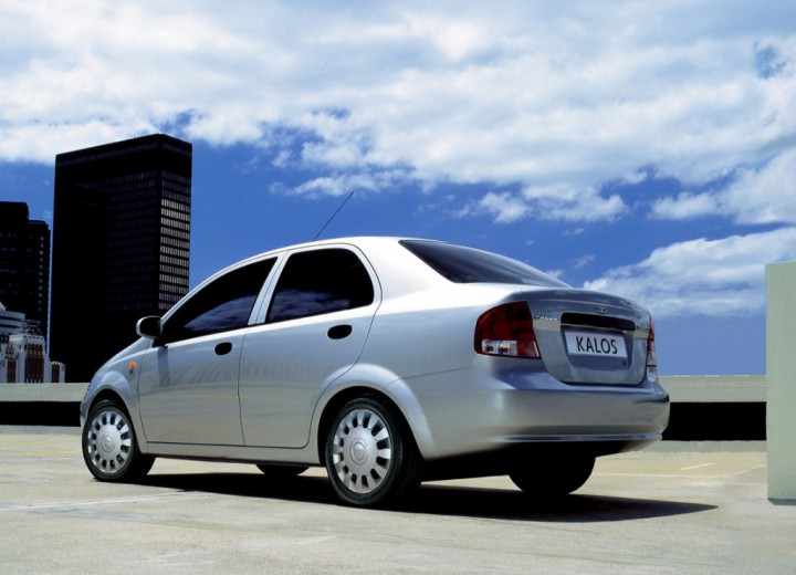 Technical specifications and characteristics for【Daewoo Kalos Sedan】 - picture 3