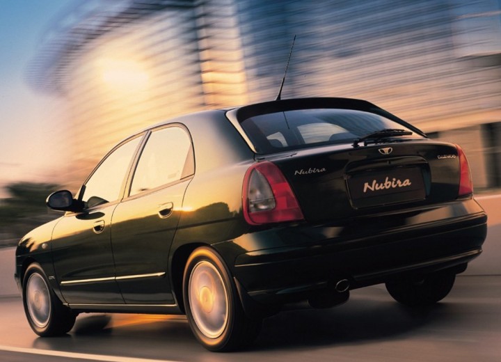 Технические характеристики о Daewoo Nubira Natchback II - picture 2