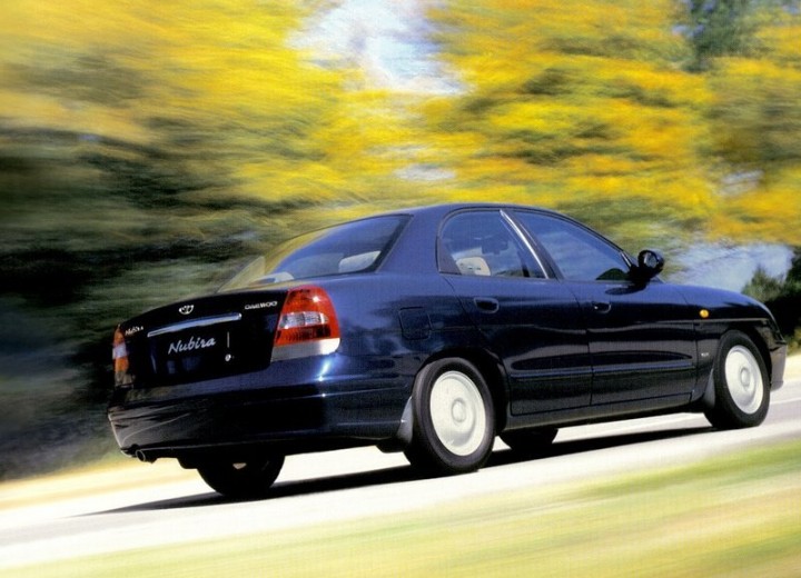 Технически характеристики за Daewoo Nubira Sedan II - picture 2