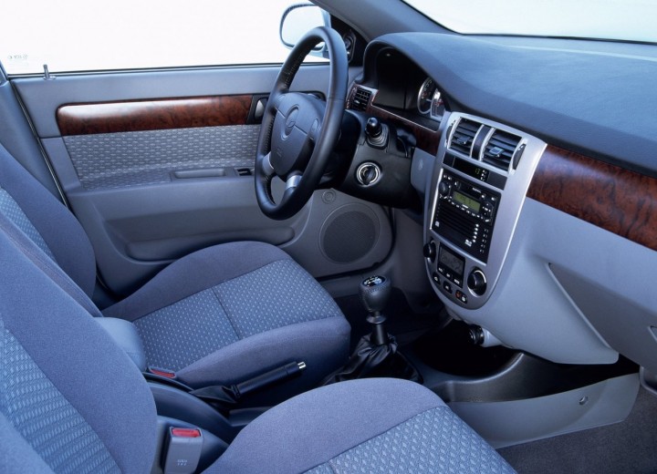 Технические характеристики о Daewoo Nubira Sedan III - picture 4