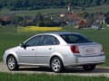 Технические характеристики о Daewoo Nubira Sedan III - picture 2