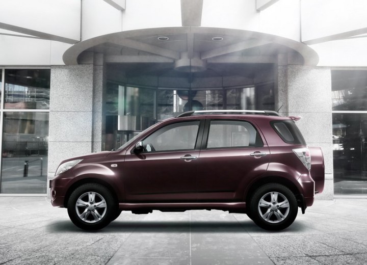 Technical specifications and characteristics for【Daihatsu Terios II Restyling】 - picture 2