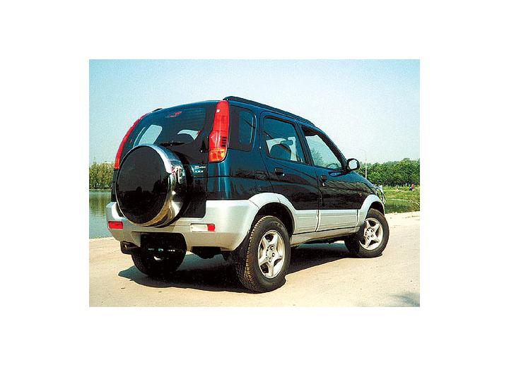 Technical specifications and characteristics for【Daihatsu Terios (J1)】 - picture 2