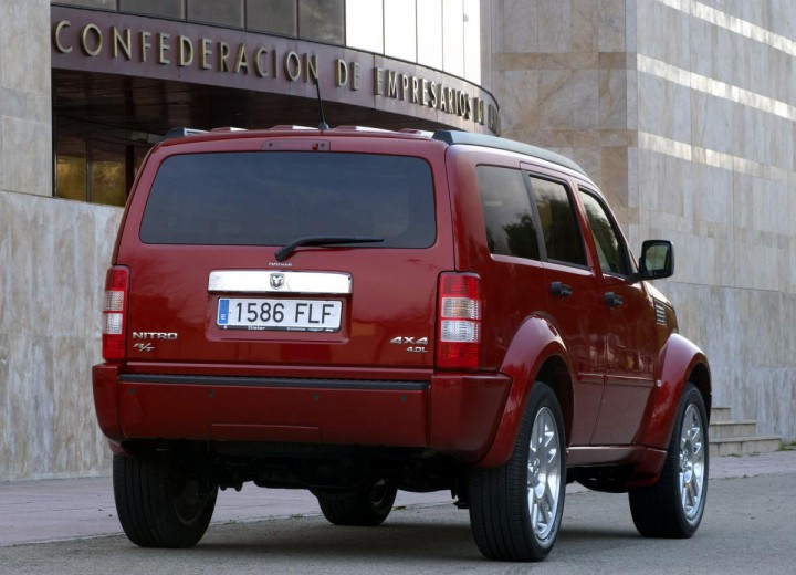 Технические характеристики о Dodge Nitro - picture 4