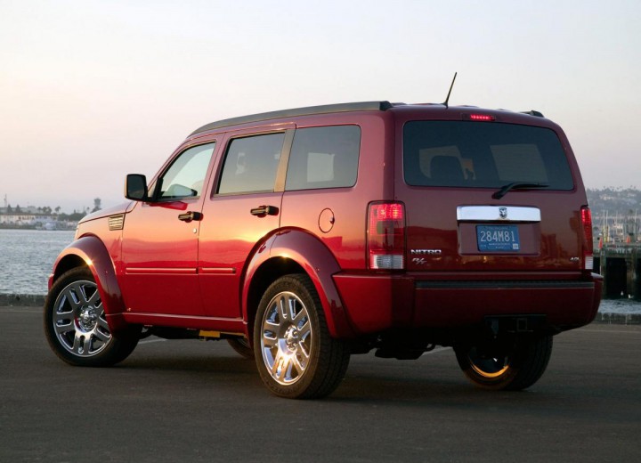 Технические характеристики о Dodge Nitro - picture 5