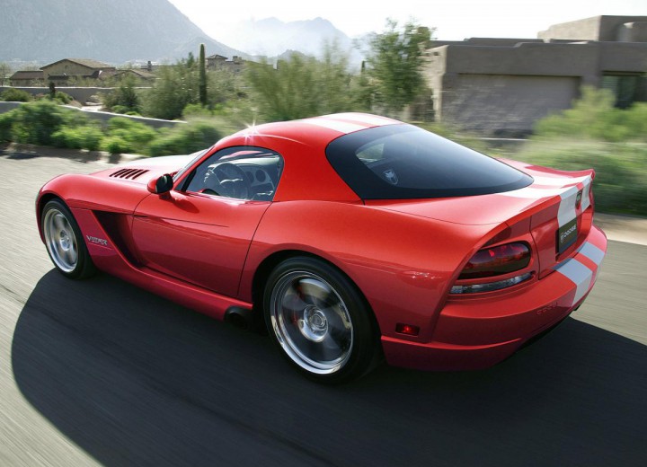 Technical specifications and characteristics for【Dodge Viper Coupe (GTS)】 - picture 3