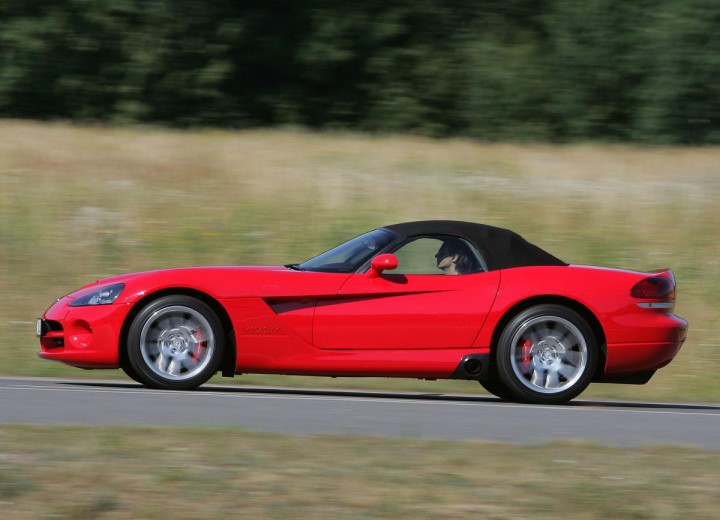 Especificaciones técnicas de Dodge Viper RT II - picture 2