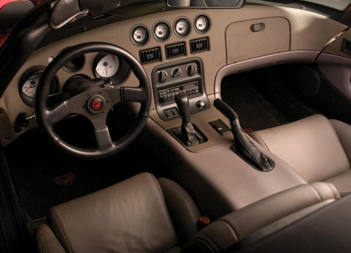 Technical specifications and characteristics for【Dodge Viper RT】 - picture 7