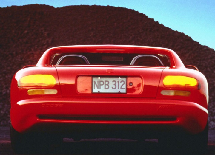 Technical specifications and characteristics for【Dodge Viper RT】 - picture 6