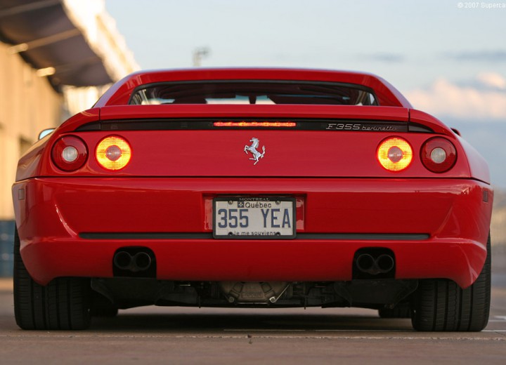 Caractéristiques techniques de Ferrari F355 Berlinetta - picture 1