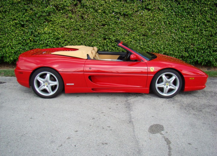 Technische Daten und Spezifikationen für Ferrari F355 Spider - picture 2