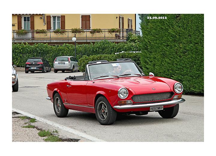 Технически характеристики за Fiat 124 Spider - picture 2
