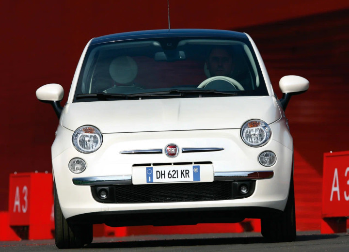 Technical specifications and characteristics for【Fiat 500 II】 - picture 2