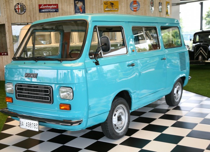 Technische Daten und Spezifikationen für Fiat 900   T/E Pulmino - picture 1