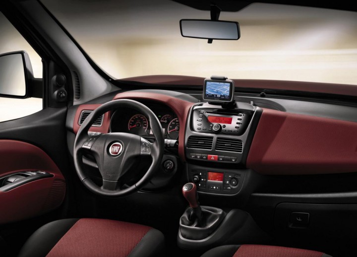 Technical specifications and characteristics for【Fiat Doblo II】 - picture 4
